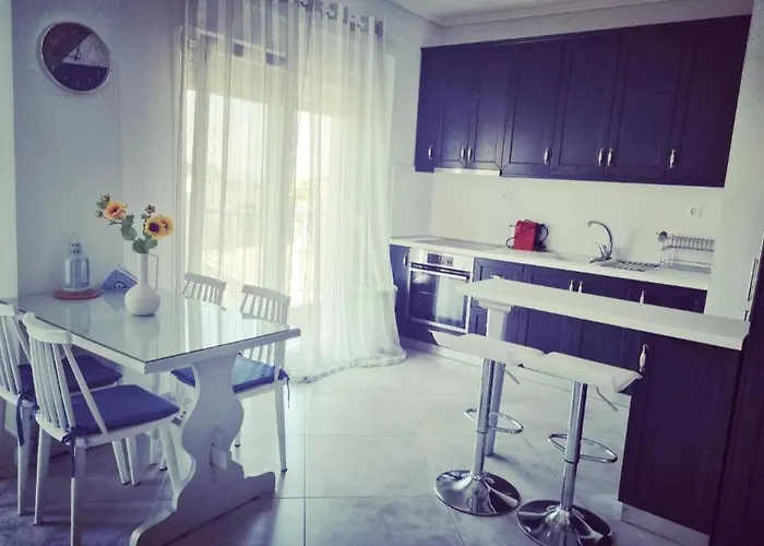 Tararas Apartments